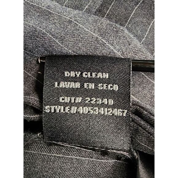 E by Eci Bermuda Cuff Hem Striped Denim Dress Pants Size 4 Color Gray/Blue - Picture 6 of 7